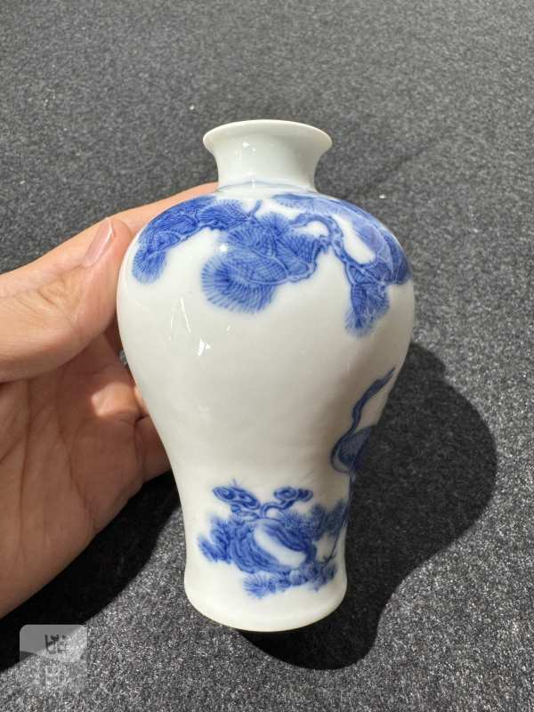 民国 青花松鹤延年图小梅瓶 - 图6